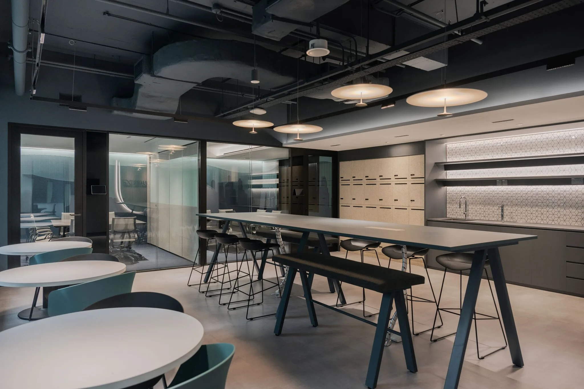 Office Space Planning Guide: Maximize Productivity & ROI 2025 — office interior design by AI Associates